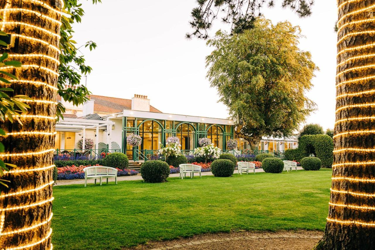 The Keadeen Hotel Newbridge  Exteriér fotografie