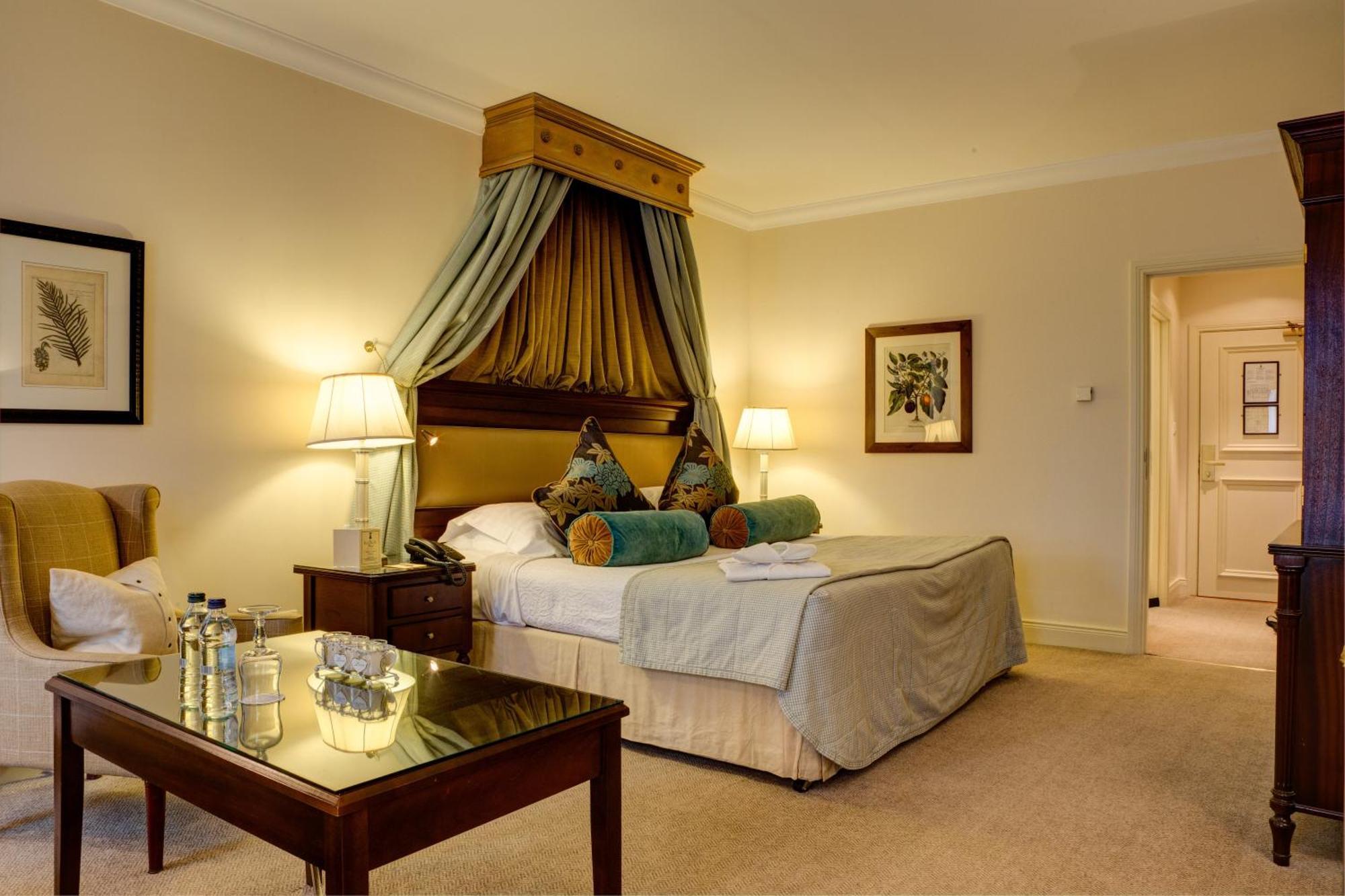 The Keadeen Hotel Newbridge  Exteriér fotografie