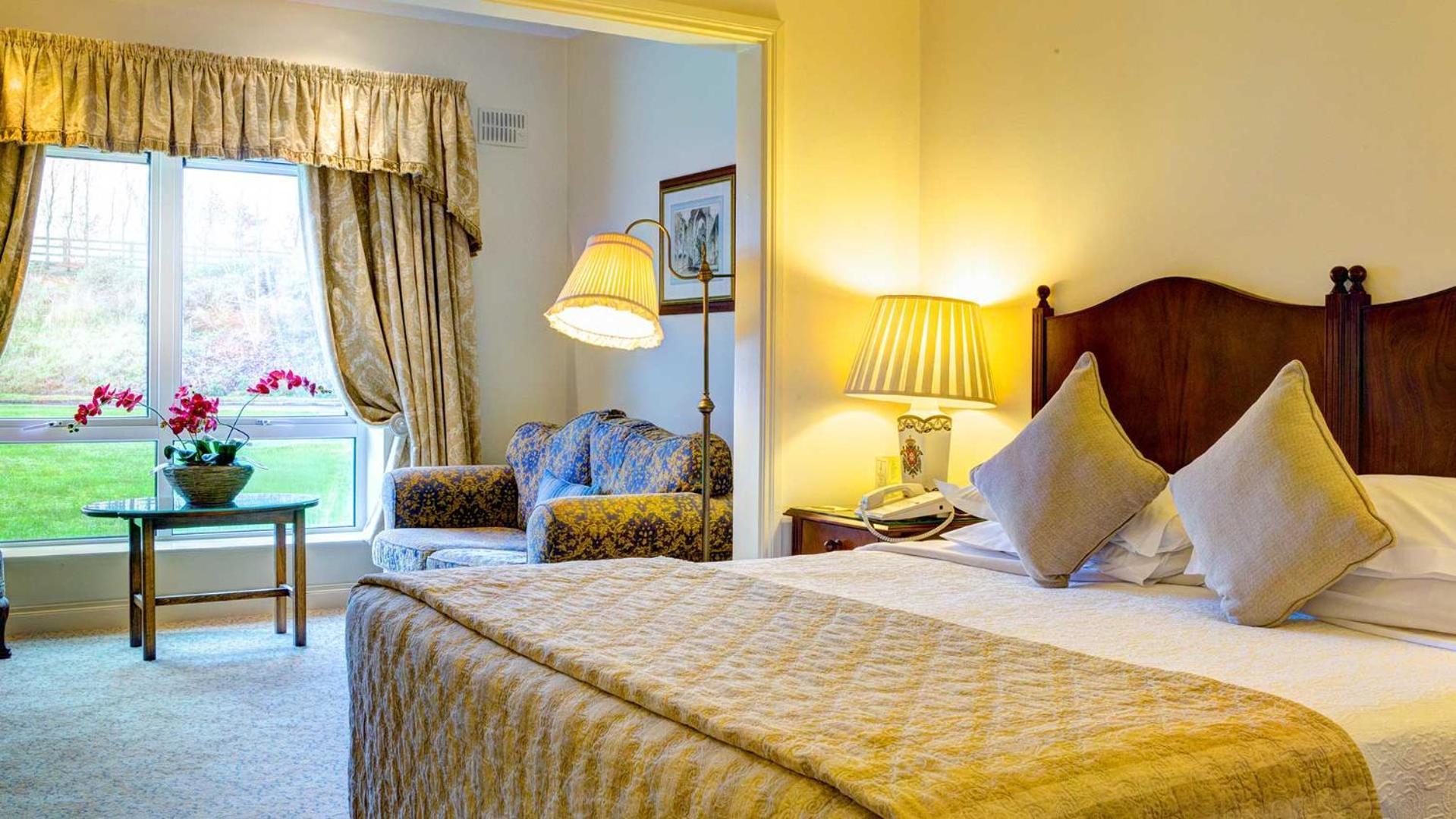 The Keadeen Hotel Newbridge  Exteriér fotografie